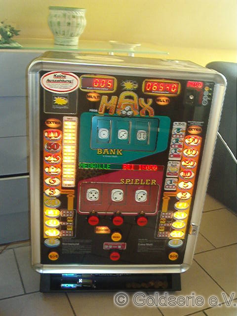 Max, Mega, adp, 1992, UHG Max, Mega, adp, 1992, UHG